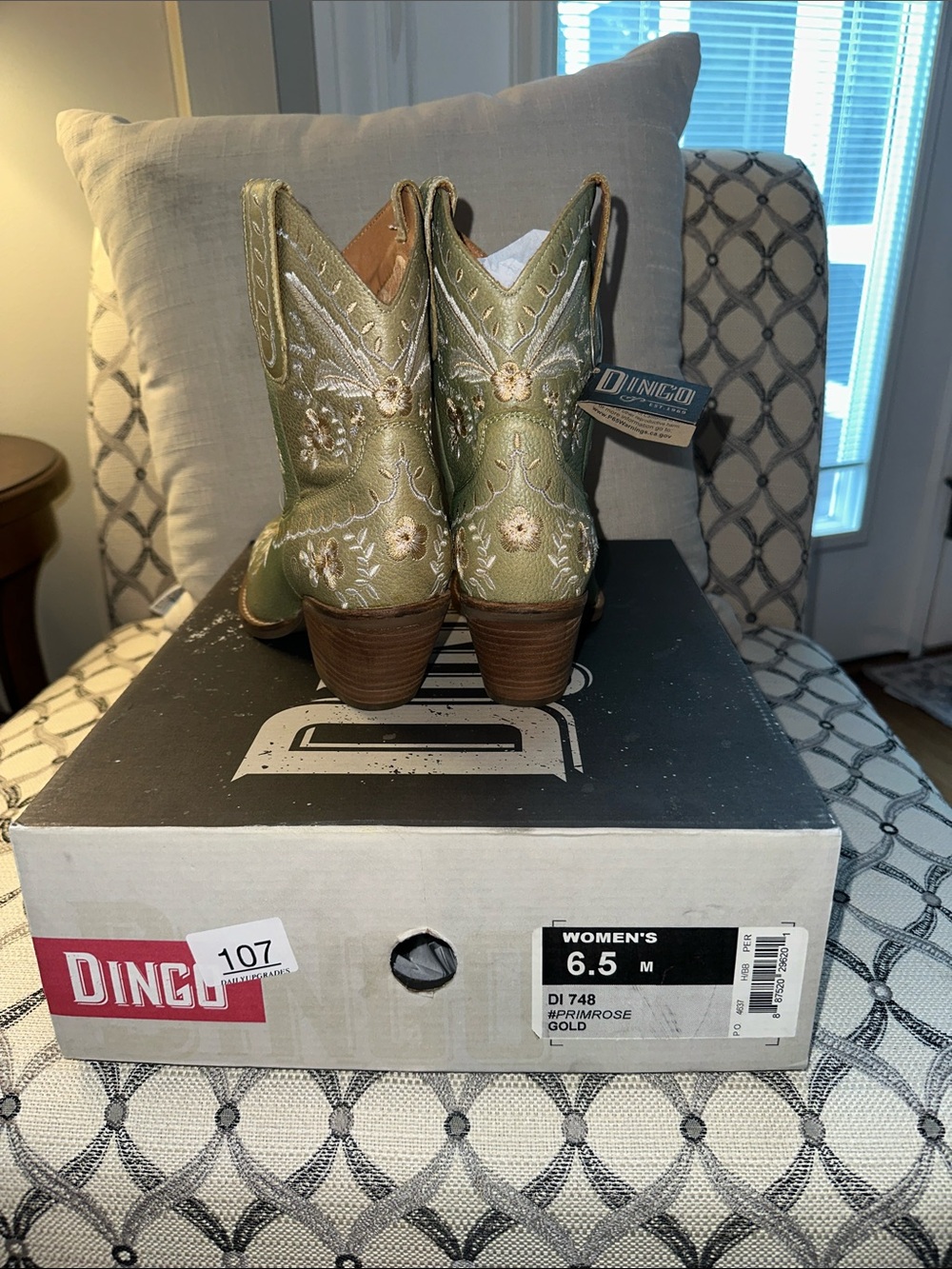 dingo Sage Green Floral Embroidered Western Ankle Boots - Picture 5 of 5